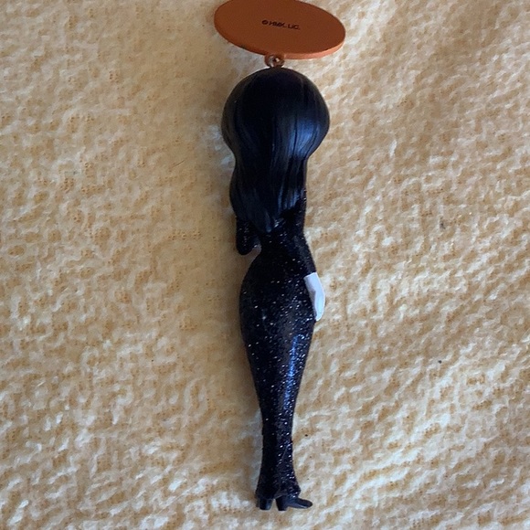 RARE HALLMARK 2009 “SASSY DIVAS” COLLECTION HALLOWEEN ORNAMENT - Picture 5 of 7